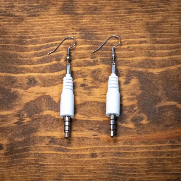 Audio Jack Earrings - white